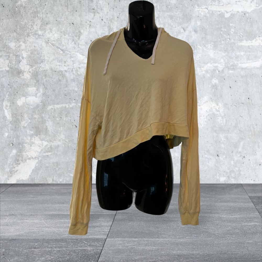 Colsie Ladies Pale Yellow Crop Hoodie - Size L